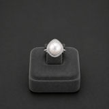 Lumière Pearl Halo Ring